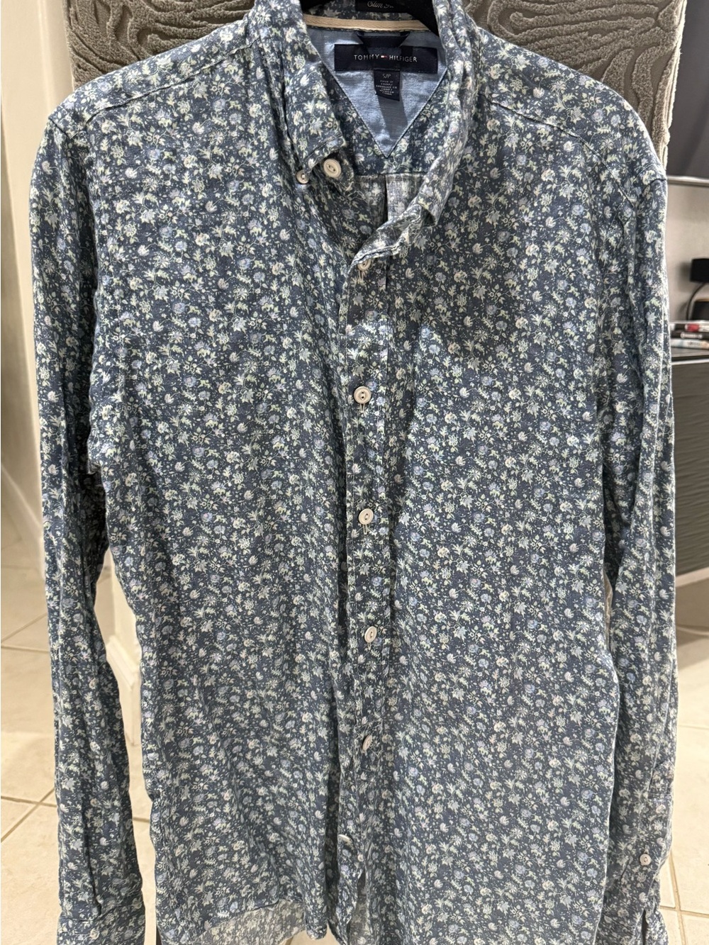 Tommy Hilfiger Men’s Light Blue Micro Floral Button-Down Shirt